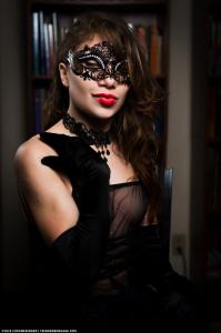 www.chromebound.com - Faye Fox 27-1 thumbnail